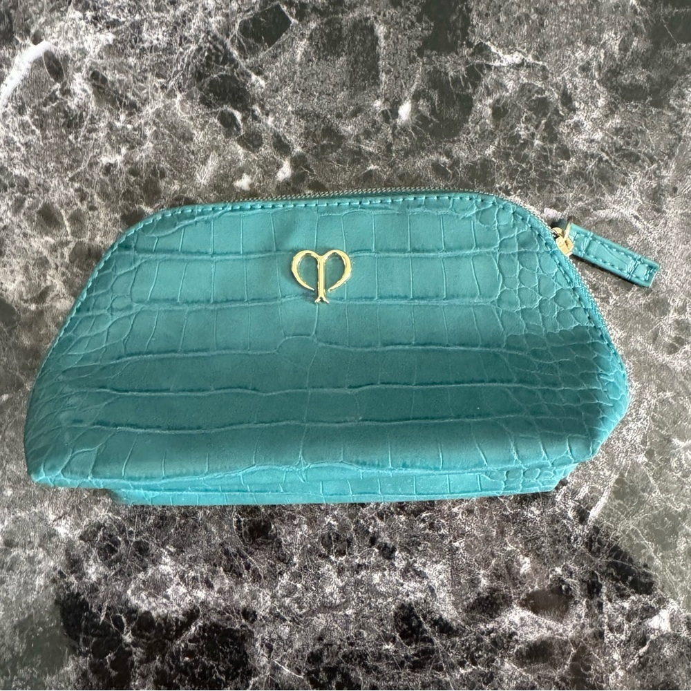 CLE DE PEAU Teal Snakeskin Cosmetic Bag